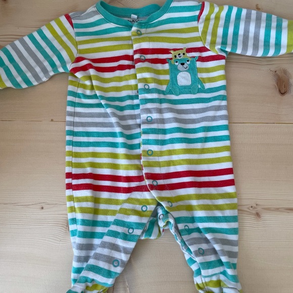 Baby size 0-3 bundle - Picture 5 of 6